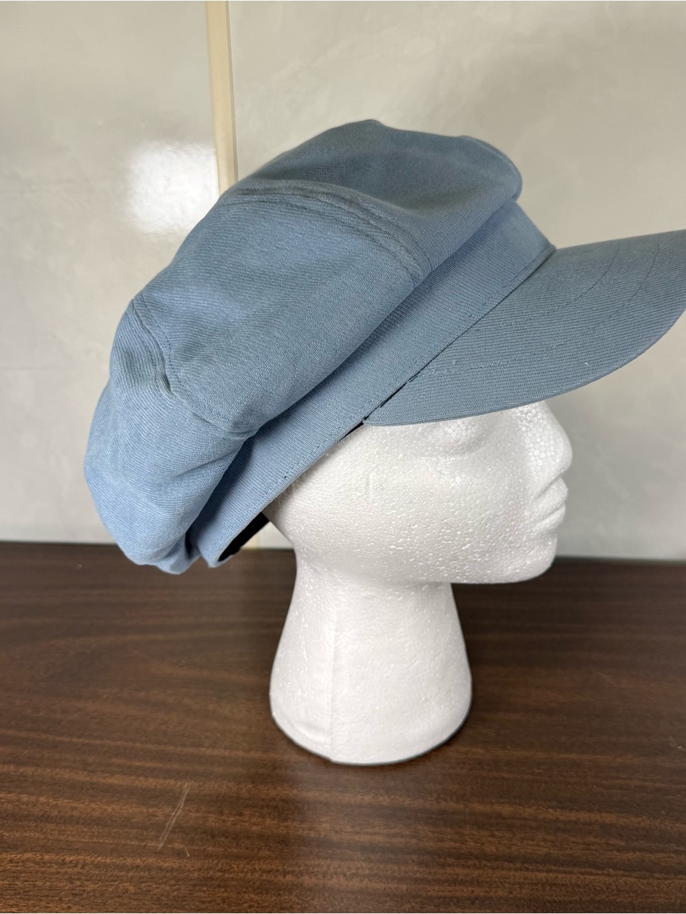 World Market Light Blue Apple Cap Cabbie Hat 22” Large Lined Button Newsies